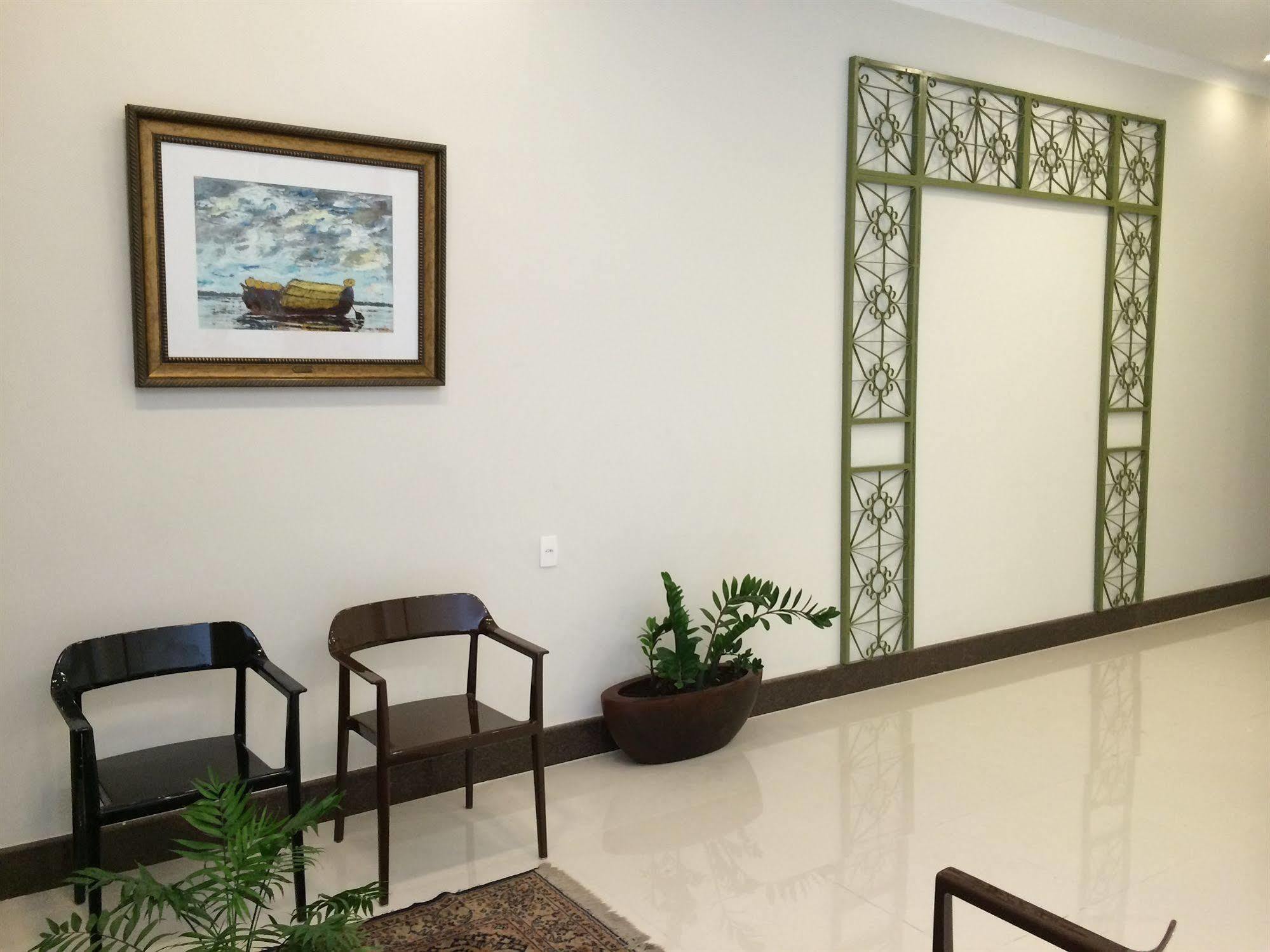 Oyo Ecosuites Hotel Nin Ngoại thất bức ảnh
