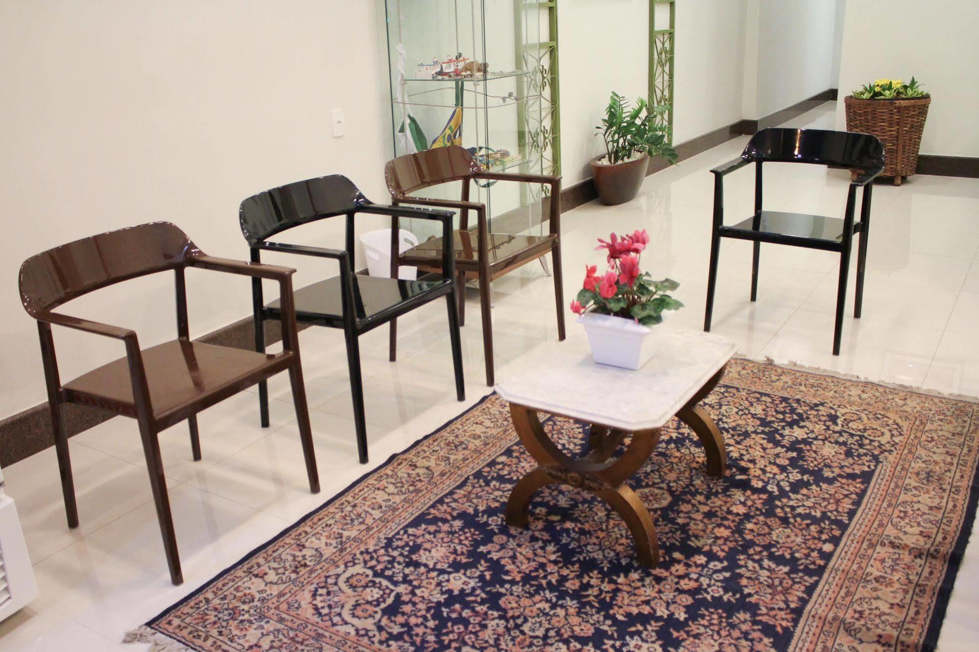 Oyo Ecosuites Hotel Nin Ngoại thất bức ảnh